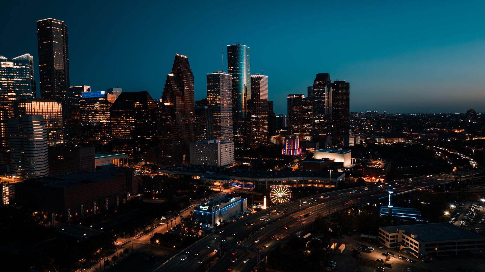 Houston, Tx Movers Since 1985: Choose Your Crew, Track Your Truck, Move with Confidence